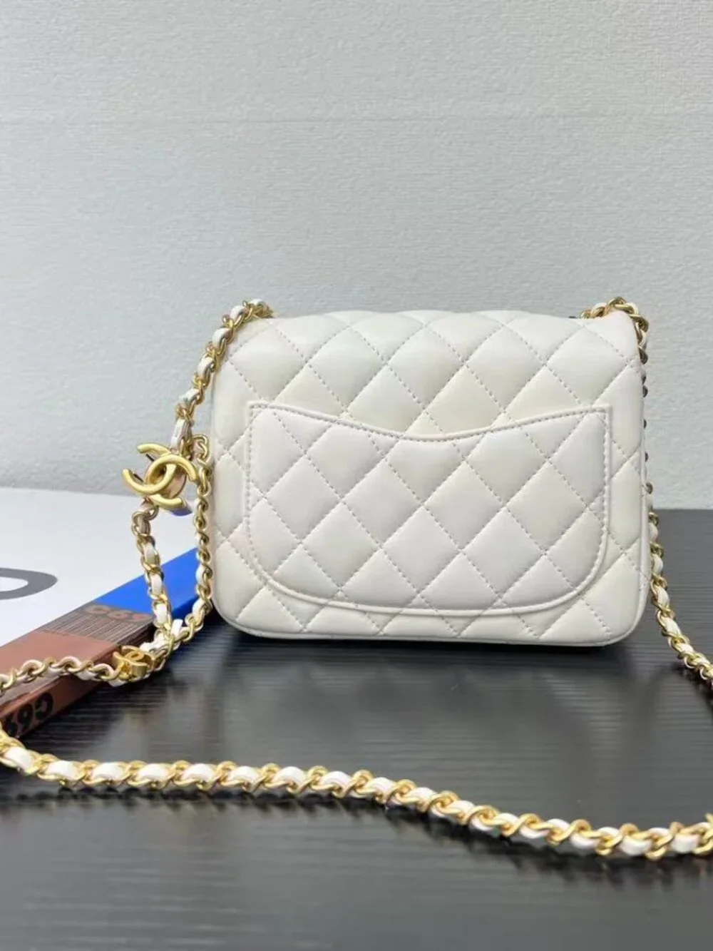 CHANEL please see